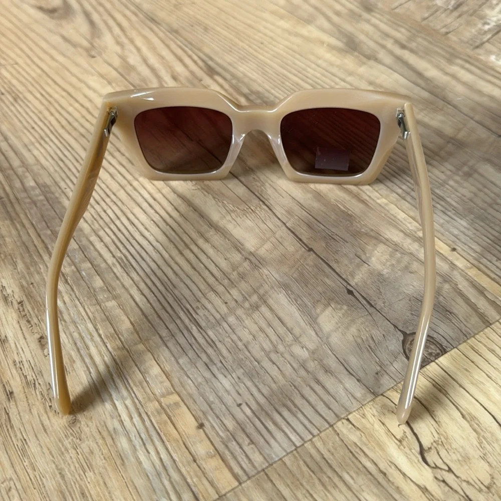 NEW Nicole Miller Square Acetate Polarized Sunglasses